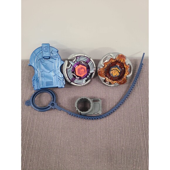 Beyblade Earth Eagle and Gravity Destroyer with 1 Launcher - Picture 1 of 5